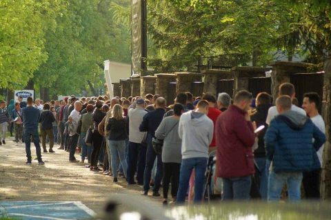 Na kibiców na stadionach jeszcze sobie poczekamy