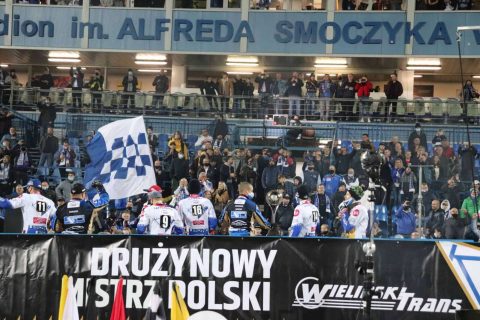 Ceremonia wręczenia medali na żużlu 2020