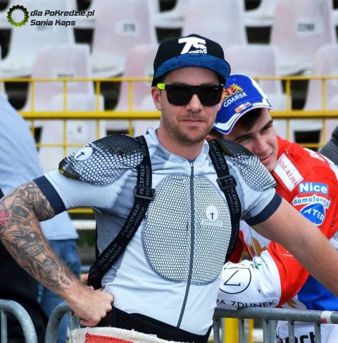 Troy Batchelor w nowym klubie!