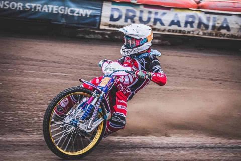 Adrian Gała w sezonie 2021 jedzie z BestSpeedway TV!