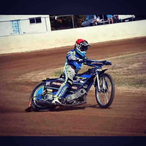 Ryan Douglas wciąż triumfuje!