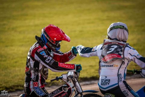 Kibice w Szwecji wracają na trybuny!