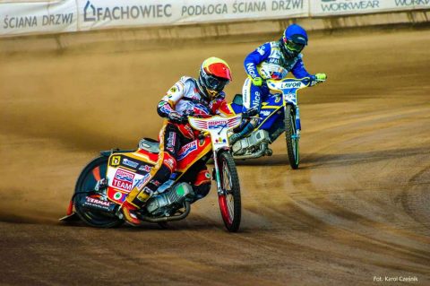 Niespodzianka w Bydgoszczy. Pokaz siły Bellego i toruńskich juniorów.