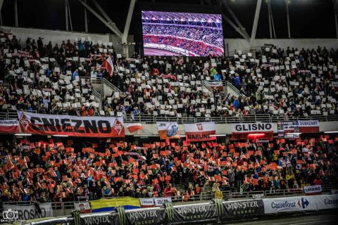 Trybuny stadionów żużlowych wciąż z mniejszą liczbą kibiców
