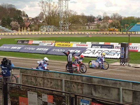 Cellfast Wilki Krosno liderem eWinner 1 Ligi Żużlowej! | wypowiedzi.