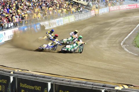 Szok w Gorzowie! Juniorzy rozdawali karty!