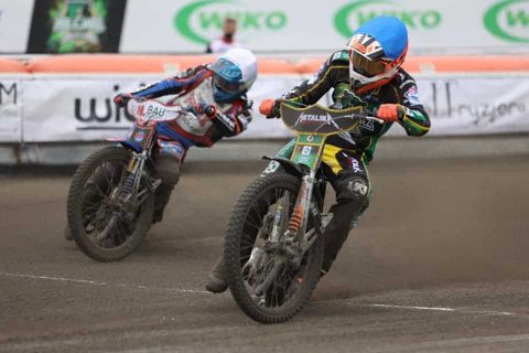 Niedźwiadki nie przestraszyły się diabełków. [RELACJA] 48:41