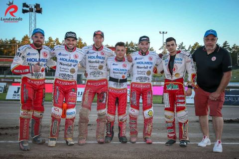Rospiggarna Hallstavik – Indianerna Kumla 56:34. Punkty Maxa Fricke to za mało do nawiązania walki.