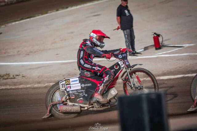 Start Gniezno miażdży Orła Łódź! Kevin Fajfer z kompletem punktów