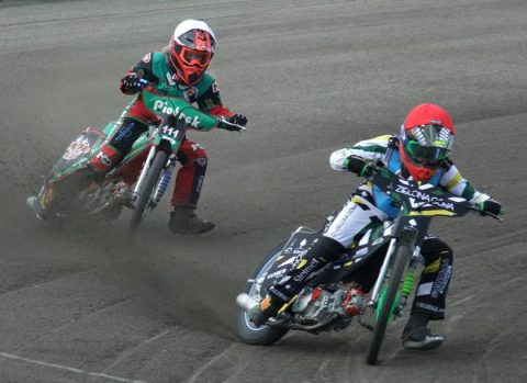 Żużel. Plutowski najlepszy na mini torze w Częstochowie – wyniki 2. rundy Pucharu Ekstraligi 85-140cc