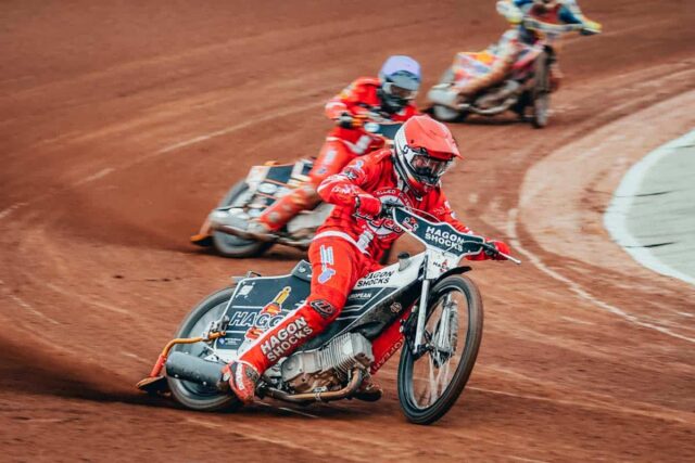 W Championship na czele trzy zespoły z sześcioma punktami