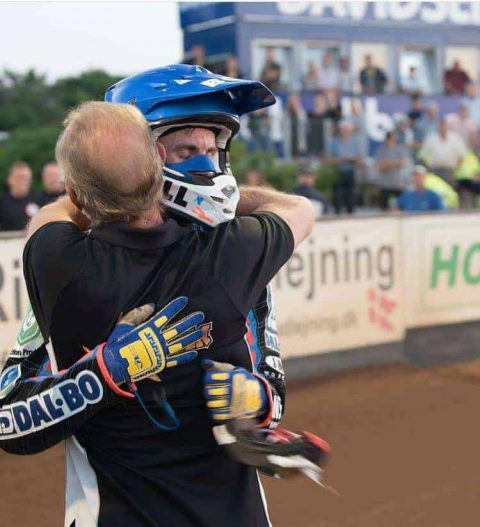 Rodzinna tragedia Iversena! Duńczyk stracił ojca!