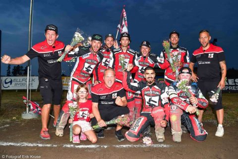 Smederna i Lejonen miażdżą rywali! Świetny występ Lebiediewa