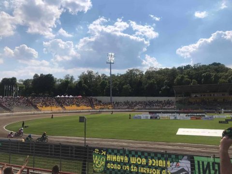 ROW – Orzeł 50-40: Orzeł pokazał pazury, ale Rekiny okazały się mocniejsze