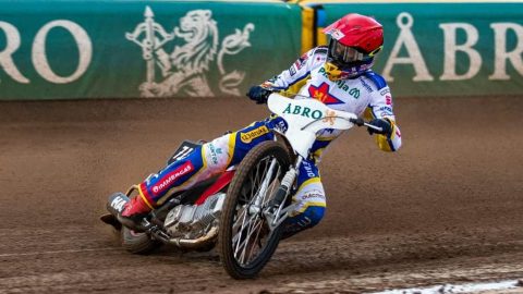 Publiczność ze Skrotfrag Areny ma nowego ulubieńca. Dackarna Malilla – Eskilstuna Smederna – relacja 48:42