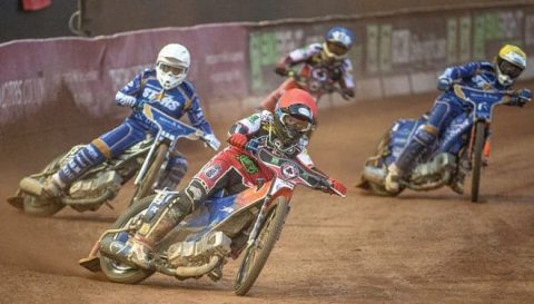 Premiership wygrana Peterborough Panthers i Belle Vue Aces.