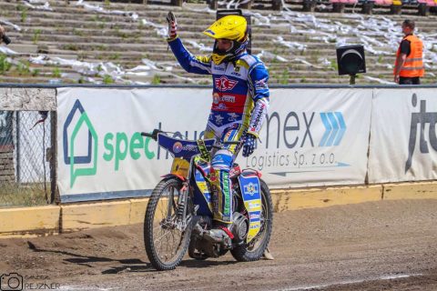 Stal Rzeszów przyjedzie do Opola powalczyć o punkty z liderem tabeli 2. Ligi. Zapowiedź meczu OK Bedmet Kolejarz Opole – 7R Stolaro Stal Rzeszów.