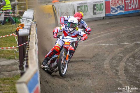 Walkę o PGE Ekstraligę czas zacząć. Ostrów kontra Krosno w finale eWinner 1. Ligi. Zapowiedź