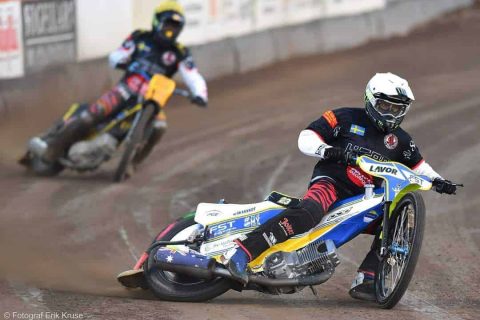 Transfery żużlowe. Chris Holder nadal wśród Indian