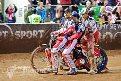 Tęsknisz za żużlem? Obejrzyj powtórkę meczu Wielka Brytania – Polska