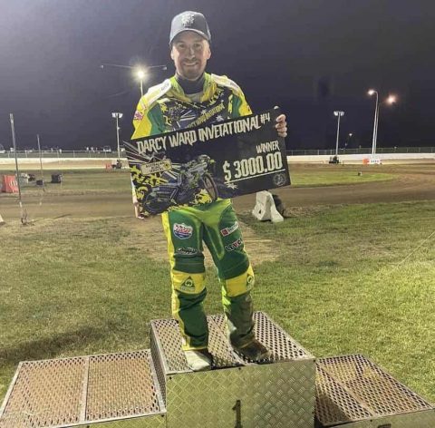 Rohan Tungate wygrywa w turnieju Darcy Warda!