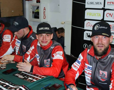 Żużlowcy Arged Malesa Ostrów z nowymi silnikami od Ryszarda Kowalskiego