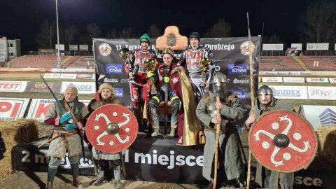 Bartosz Smektała z królewską koroną