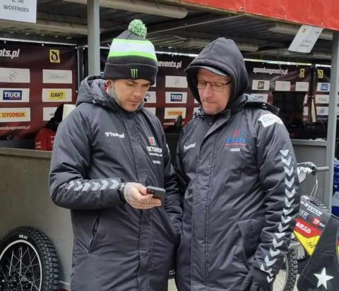 Dariusz Śledź wskazuje na problemy ze startami, brak prędkości. Największa bolączka? – „brak Artioma”