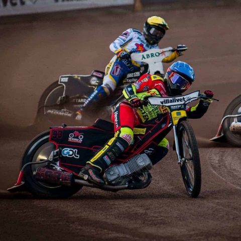 Zmarzlik z Miśkowiakiem w jednej drużynie. Fricke przeciwko Buczkowskiemu, czyli Zaczynamy zmagania szwedzkiej Elit Speedway