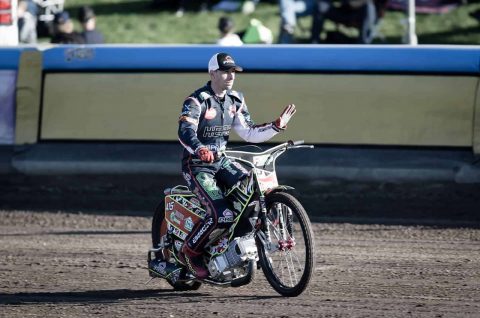 Dobry występ Antonio Lindbaecka w lidze szwedzkiej