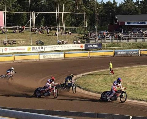 Spotkanie w Hallstavik zostało przerwane