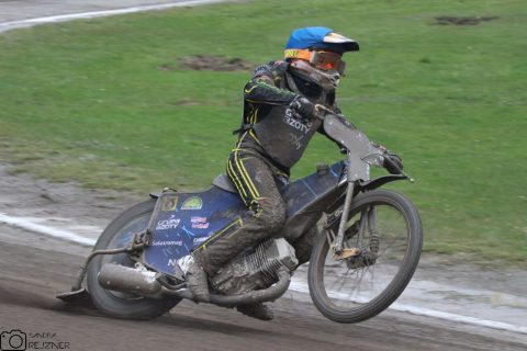 Tero Aarnio z urazem!?