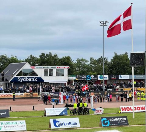 Leon Madsen i Michael Jepsen Jensen uczestniczyli w poważnym upadku w 1. wyścigu Indywidualnych Mistrzostw Danii