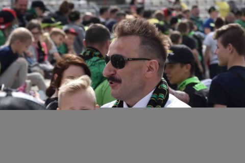 Krzysztof Mrozek: „To był mecz o życie, bo o to ligowe życie walczyły obie ekipy” oraz podkreślił, że w Gnieźnie jest za dużo nerwowych osób