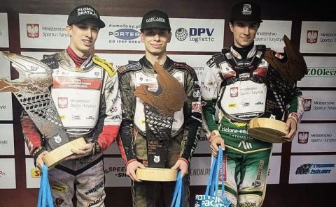 Jakub Krawczyk z Brązowym Kaskiem! Zawody zakończone po 12 wyścigach!