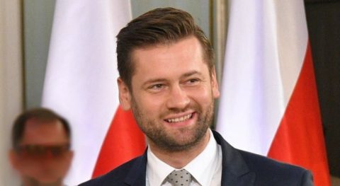 Wielki „comeback” – czy to już? Kamil Bortniczuk minister sportu i turystyki krytykuje PZM – „Moim zdaniem PZM w tej sprawie postąpił niezgodnie z prawem”