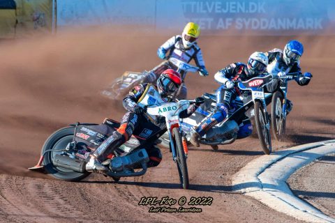 Zmiana lidera Speedway Ligaen! Udany powrót Porsinga