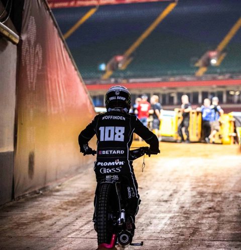 Cardiff pechowe dla Brytyjczyków. Dwóch z nich wycofało się z zawodów!