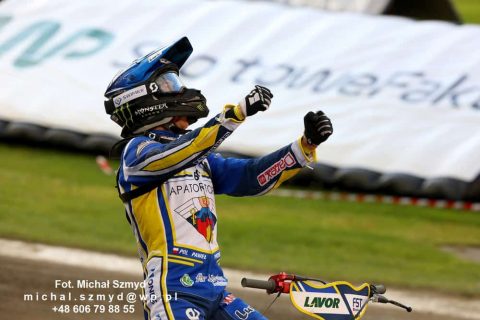 Spore emocje w trakcie meczu For Nature Solutions Apator Toruń z Betard Spartą Wrocław. Kowalski z dwiema groźnie wyglądającymi sytuacjami, nerwowy Dudek!