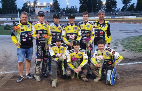 Pogrom w Motali. 13 biegów na 3:3 w Aveście i prawie godzinna przerwa podczas meczu w Kumli. Podsumowanie wtorku z szwedzką Bauhaus Ligan