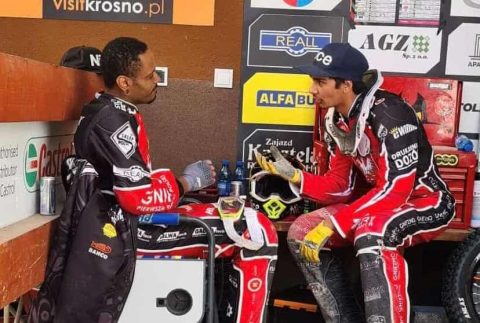 Antonio Lindbäck i Philip Hellström Bängs – jak nie wiadomo o co chodzi, to chodzi o…