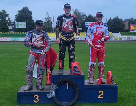 Jakub Krawczyk z kompletem 15 punktów wygrywa Zaplecze Kadry Juniorów w Rawiczu