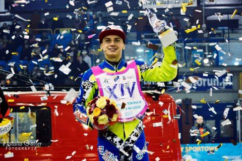 Hubert Łęgowik odchodzi z Texom Stali Rzeszów. Kapitan pożegnał się z kibicami