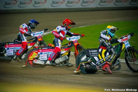 Wilki Krosno rozliczyły się z zawodnikami za sezon 2022