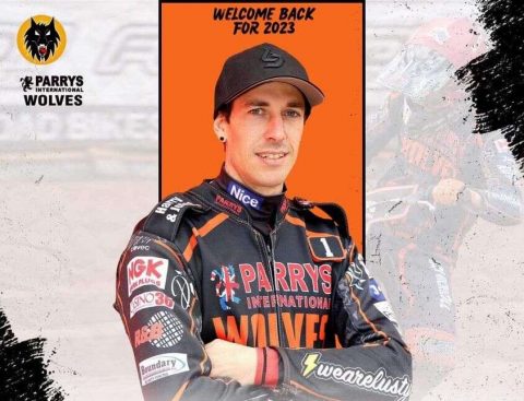 Sam Masters dołączył do Luke’a Beckera