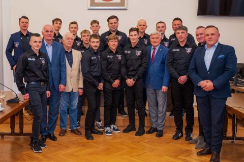 Pierwsze biegi w Ekstralidze dopiero przed nimi, ale już celują bardzo wysoko