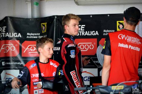 Kacper Grzelak podpisał nowy kontrakt z klubem z Ostrowa Wielkopolskiego