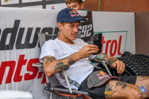 Janowski – Staram się bezpiecznie startować i spokojnie wejść w sezon. Nie czas, abym jeszcze wygrywał