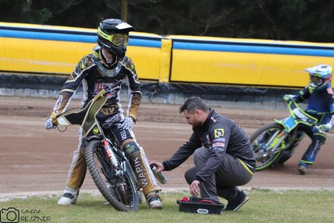 ebebe PSŻ Poznań po pierwszym treningu. Kolejne torpeduje pogoda