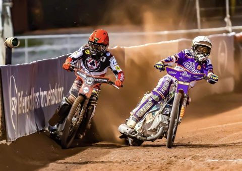 Belle Vue Aces triumfują w Kings Lynn! Zacięta walka do ostatniego biegu